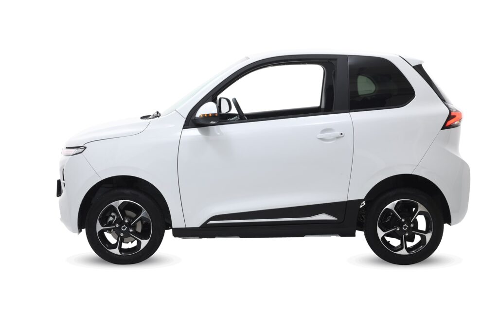 ECOCAR Το Νο1 100% Ηλεκτρικό Αυτοκίνητο Πόλης στην Ελλάδα