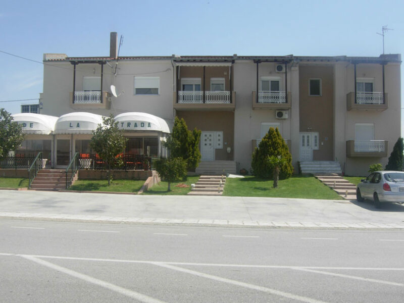 HOTEL LA STRADA